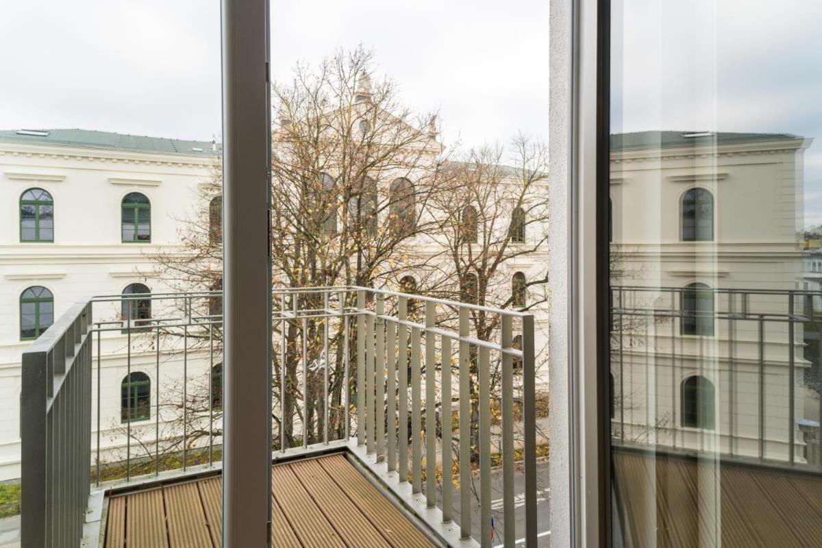 Residenz/Arne Apartment รอสต็อค ภายนอก รูปภาพ